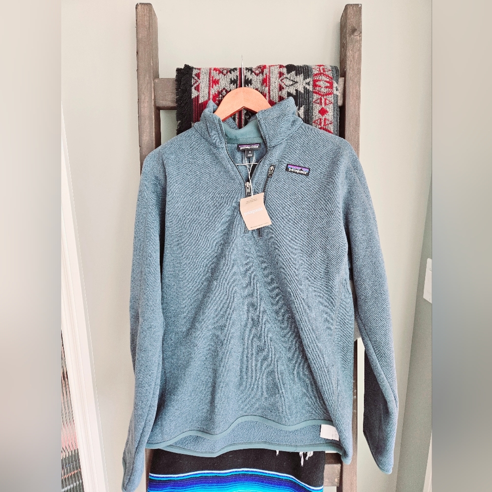 New Patagonia 1/4 zip sweater